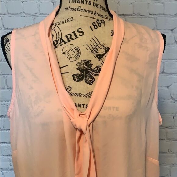 Kate & Mallory sleeveless blouse size large - Picture 2 of 9